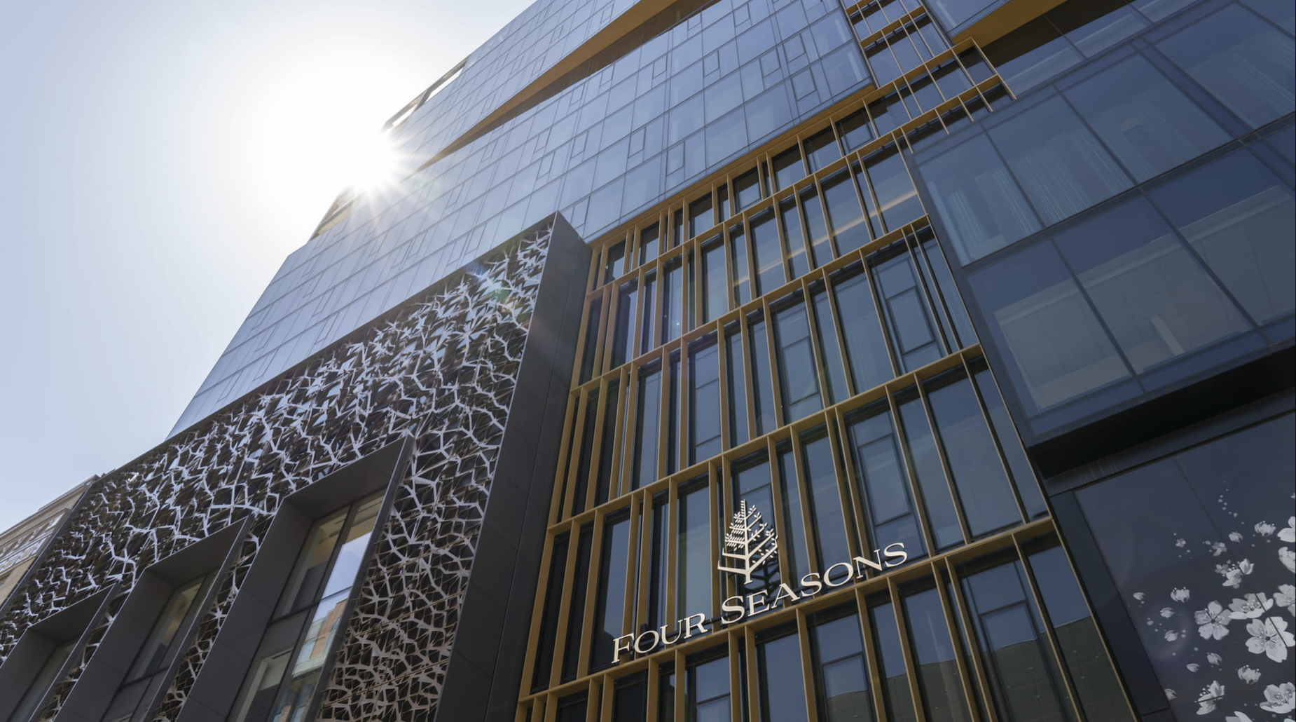 Carbonleo secures refinancing for Four Seasons Hotel Montreal